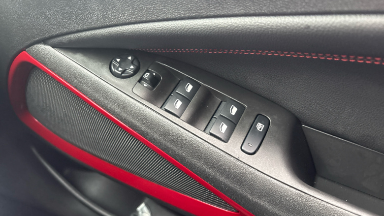 Vauxhall Crossland 1.2 GS Line 5dr Petrol Hatchback